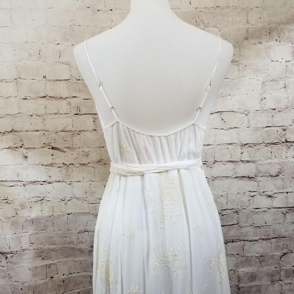 Chelsea & Violet Cream Wrap Sundress Dress - Picture 4 of 8